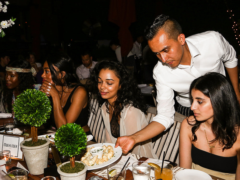 Muehleder Hosts Private Dinner at Pera Soho